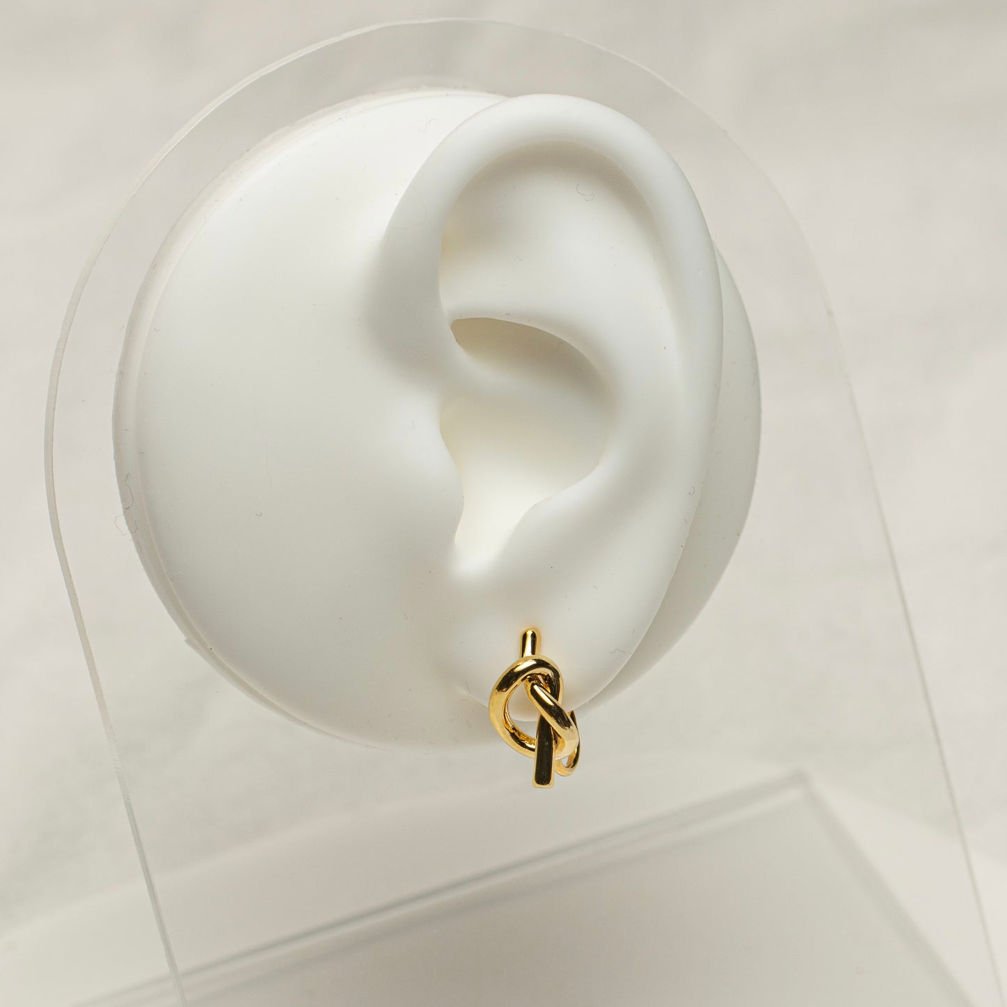 Gold Knot Clip-On